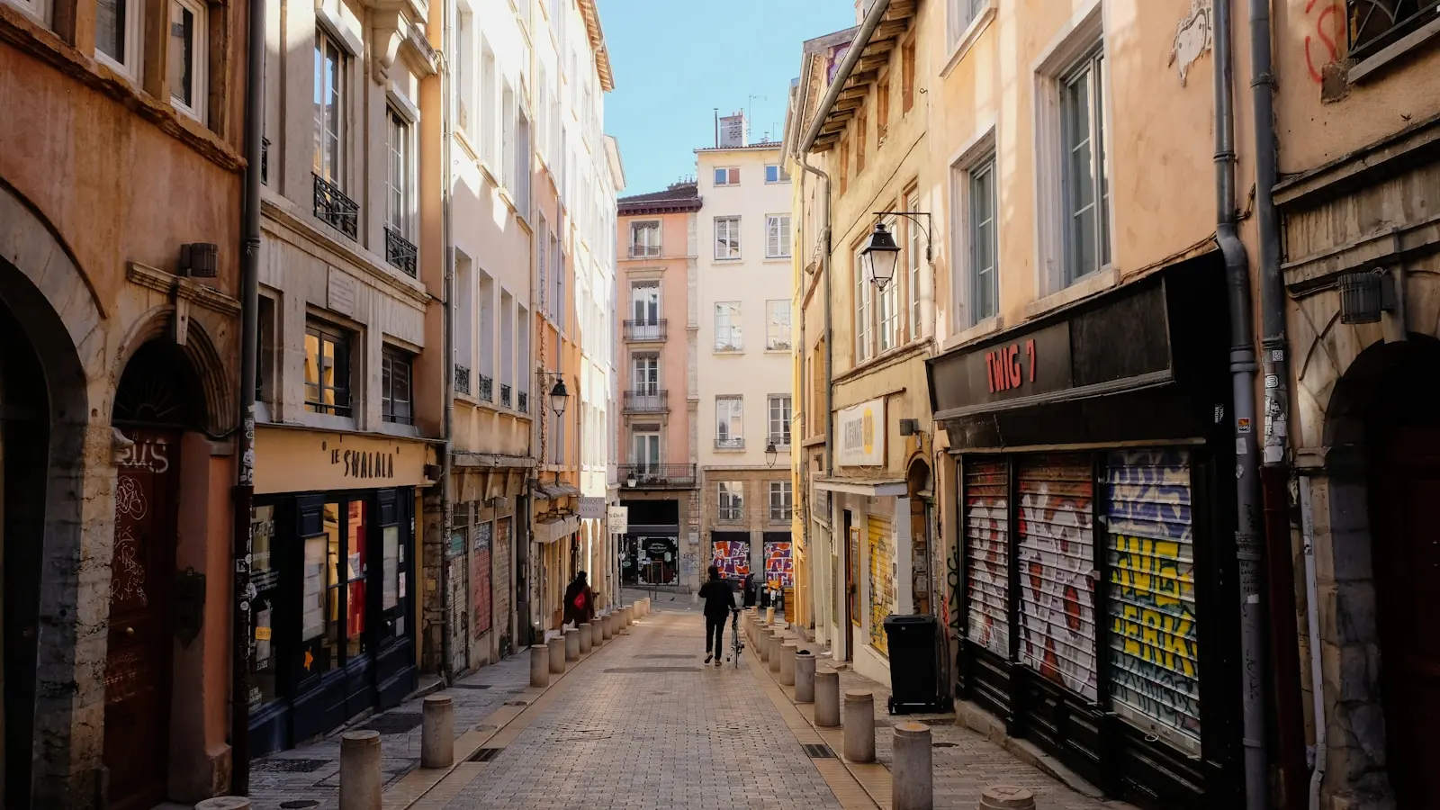 Conciergerie Airbnb Lyon — Croix-Rousse · Pentes Croix-Rousse · Pentes — Lyon